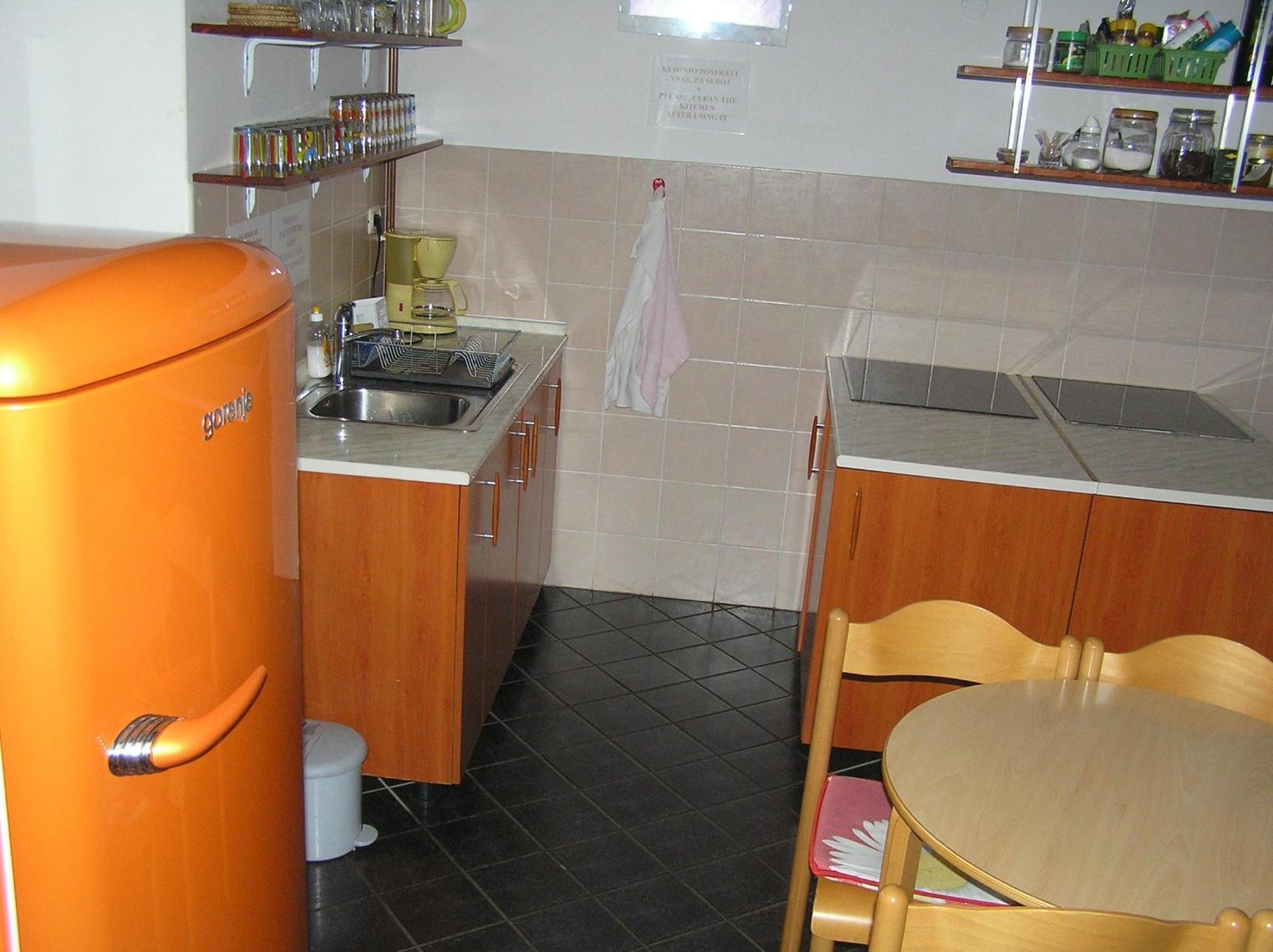 Pliskovica Youth Hostel Eksteriør bilde